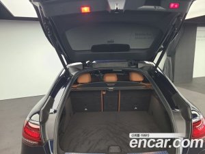 Mercedes-Benz GLC-Class GLC300e 4MATIC Coupe 2021 года из Южной Кореи