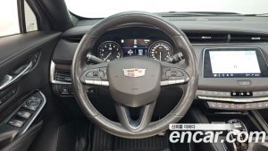 Cadillac XT4 2.0 Sport AWD 2021 года из Южной Кореи