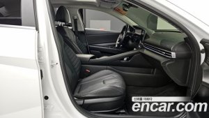 Hyundai AVANTE 1.6 2021 года из Южной Кореи