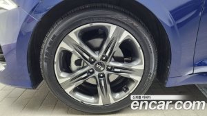Kia K5 2.0 2020 года из Южной Кореи