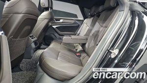 Audi A7 55 TFSI 4WD Premium 2020 года из Южной Кореи