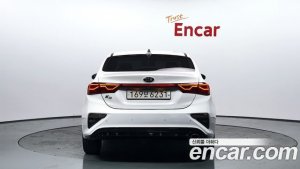 Kia K3 2020 года из Южной Кореи