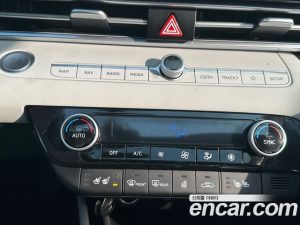 Hyundai AVANTE 1.6 2021 года из Южной Кореи