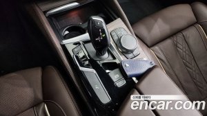 BMW 5-Series 530i xDrive Luxury Plus 2020 года из Южной Кореи