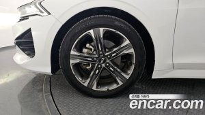 Kia K5 2.0 2020 года из Южной Кореи