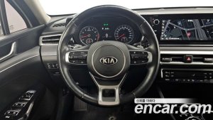 Kia K5 2.0 2020 года из Южной Кореи