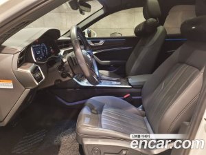 Audi A6 40 TDI 4WD Premium 2020 года из Южной Кореи