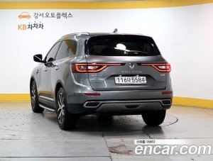 Renault-KoreaSamsung QM6 2.0 GDe RE Signature 2WD 2020 года из Южной Кореи