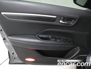 Renault-KoreaSamsung QM6 2.0 GDe RE Signature 2WD 2020 года из Южной Кореи