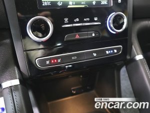 Renault-KoreaSamsung QM6 2.0 GDe RE Signature 2WD 2020 года из Южной Кореи