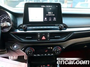 Kia K3 5Door GT Basic 2020 года из Южной Кореи