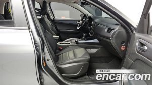 Renault-KoreaSamsung XM3 1.6 GTe LE 2020 года из Южной Кореи