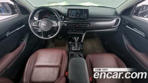 Kia Seltos Бензин 1.6 Turbo 2WD 2020 года из Южной Кореи