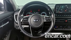 Kia Seltos Бензин 1.6 Turbo 2WD 2020 года из Южной Кореи
