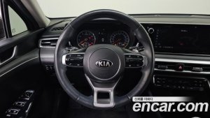 Kia K5 2.0 2020 года из Южной Кореи