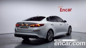 Kia K5 2.0 2020 года из Южной Кореи