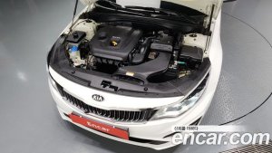 Kia K5 2.0 2020 года из Южной Кореи
