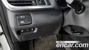 Kia K5 2.0 2020 года из Южной Кореи