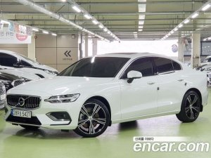 Volvo S60 B5 Inscription 2021 года из Южной Кореи