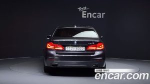 BMW 5-Series 530e M Sport 2020 года из Южной Кореи