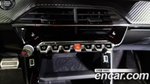 Peugeot 2008 EV GT Line 2020 года из Южной Кореи