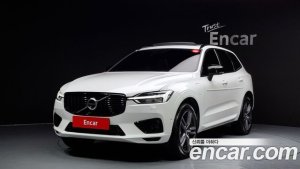 Volvo XC60 T8 R-line 2021 года из Южной Кореи