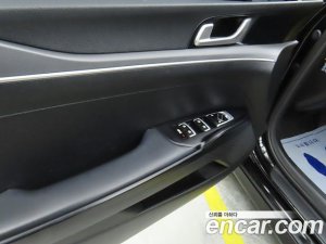 Kia K5 Prestige 2020 года из Южной Кореи