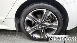 Kia K5 2.0 2020 года из Южной Кореи