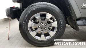 Jeep Wrangler 2.0 Overland Unlimited Top 4Door 2021 года из Южной Кореи