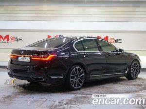 BMW 7-Series 740i M Sport 2021 года из Южной Кореи