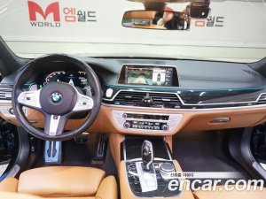 BMW 7-Series 740i M Sport 2021 года из Южной Кореи