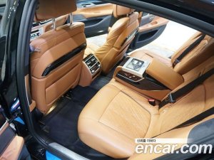 BMW 7-Series 740i M Sport 2021 года из Южной Кореи