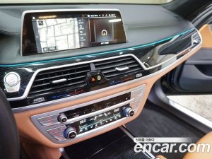 BMW 7-Series 740i M Sport 2021 года из Южной Кореи