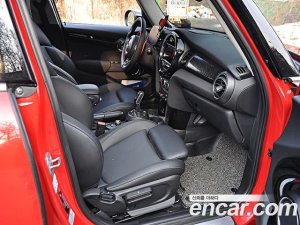 Mini Cooper 5Door HIGH 2021 года из Южной Кореи
