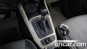 Hyundai Venue 1.6 Flux 2020 года из Южной Кореи
