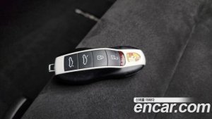 Porsche 718 2.0 2020 года из Южной Кореи