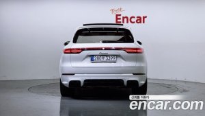 Porsche Cayenne 3.0 E-하이브리드 2020 года из Южной Кореи