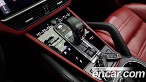 Porsche Cayenne 3.0 E-하이브리드 2020 года из Южной Кореи