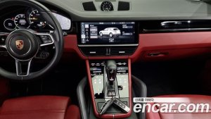 Porsche Cayenne 3.0 E-하이브리드 2020 года из Южной Кореи