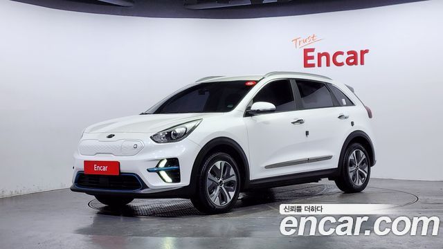 Kia Niro Prestige 2021 года из Кореи