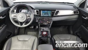 Kia Niro Prestige 2021 года из Южной Кореи