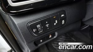 Kia Niro Prestige 2021 года из Южной Кореи
