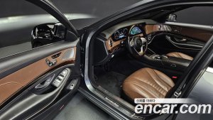 Mercedes-Benz S-Class S560L 4MATIC 2020 года из Южной Кореи