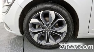 Renault-KoreaSamsung SM6 2.0 GDe LE 2020 года из Южной Кореи