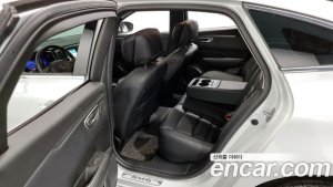 Renault-KoreaSamsung SM6 2.0 GDe LE 2020 года из Южной Кореи