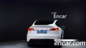 Tesla Model Y Standard RANGE 2021 года из Южной Кореи
