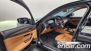 BMW 5-Series 530e Luxury 2020 года из Южной Кореи