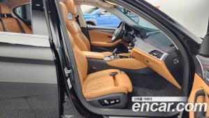 BMW 5-Series 530e Luxury 2020 года из Южной Кореи