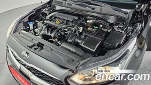 Kia K3 Standard 2021 года из Южной Кореи