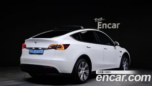 Tesla Model Y Standard RANGE 2021 года из Южной Кореи